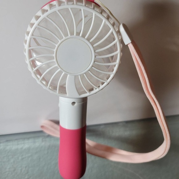 IZ*ONE electric fan izone kpop - Picture 2 of 2